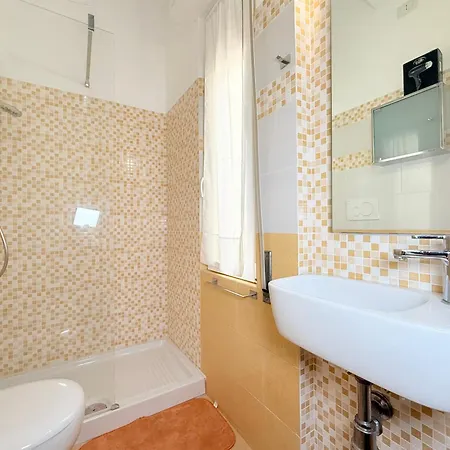 S366 - Sirolo, Trilocale Con Aria Condizionata Daire *